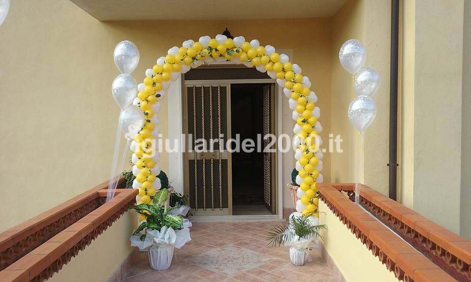 Addobbi Con Palloncini Per Matrimonio Artisti Di Strada I Giullari Del 00